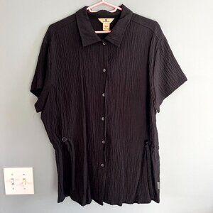 Woolrich Women’s Short Sleeve Black Button-down Blouse XL
